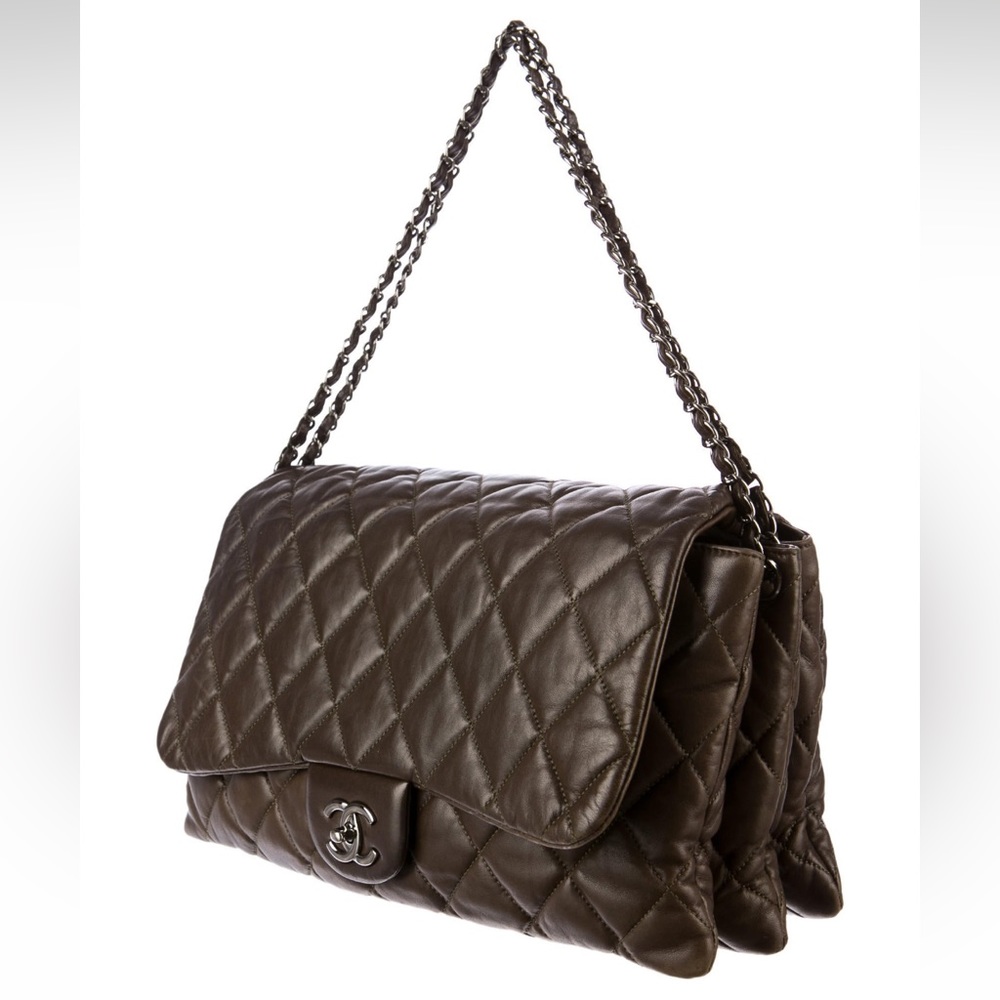 Chanel Jumbo 3 Accordion Flap Bag - Picture 2 of 6
